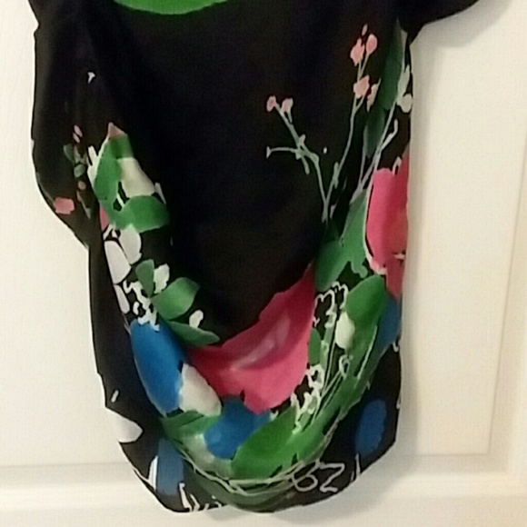 Top - Picture 7 of 7